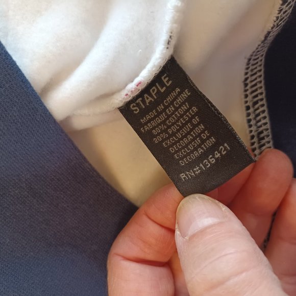 NWOT! Staple Pigeon Hoodie with hood, and front large pocket (5234) - Picture 5 of 8